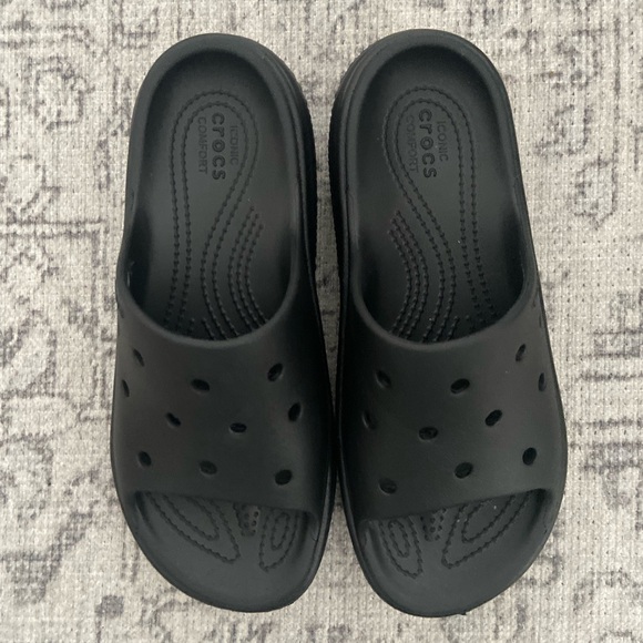 Crocs Platform Slides - Picture 4 of 5